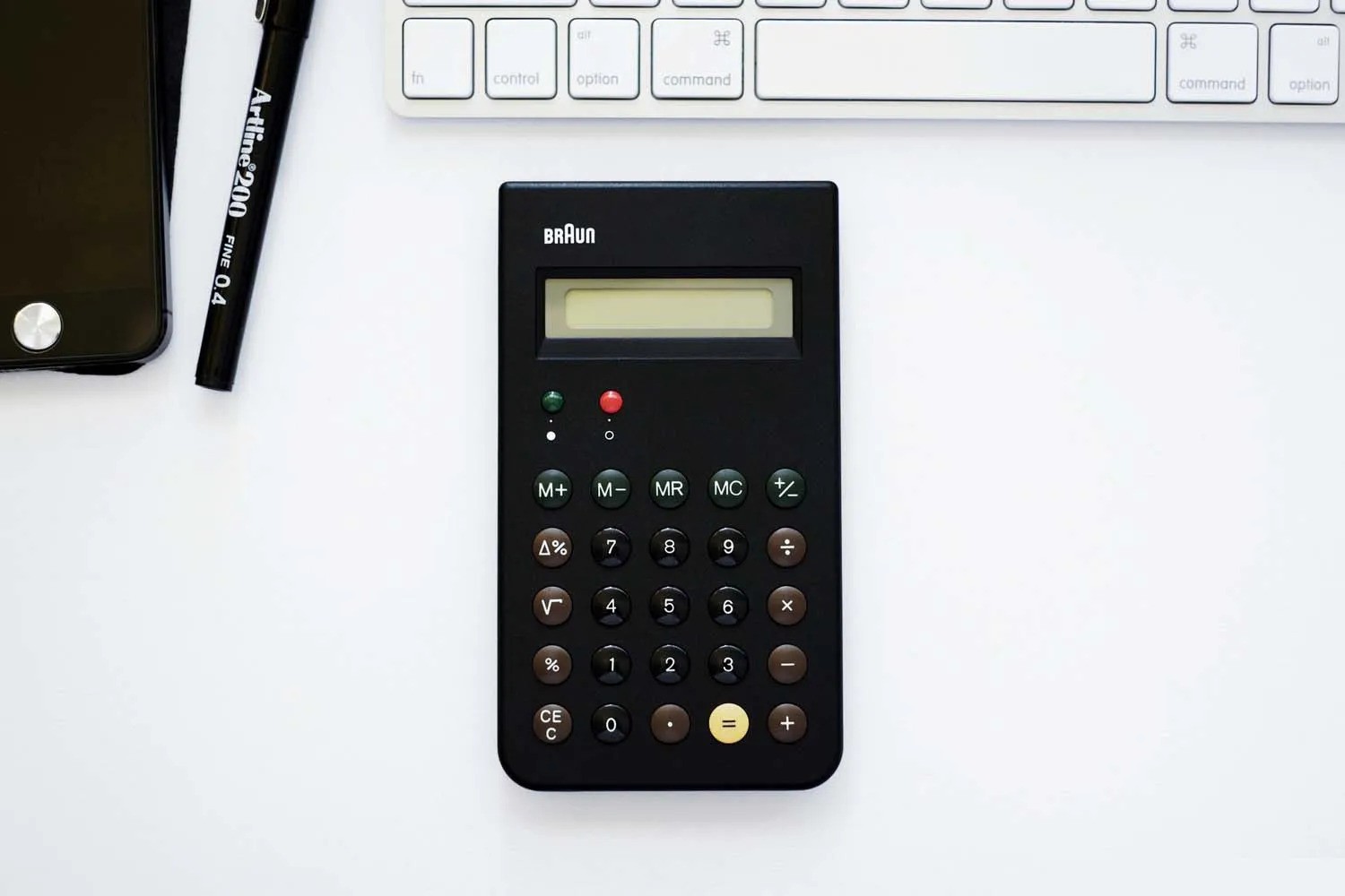 Braun ET55 calculator designed by Dieter Rams