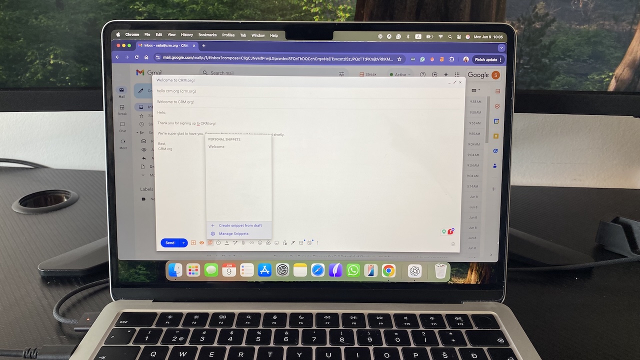 Gmail compose window open with Streak CRM integration displaying personal snippets menu for quick email responses